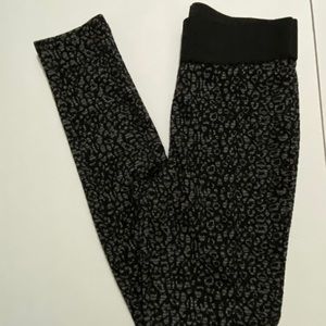 Metaphor new with out tags high cut good condition